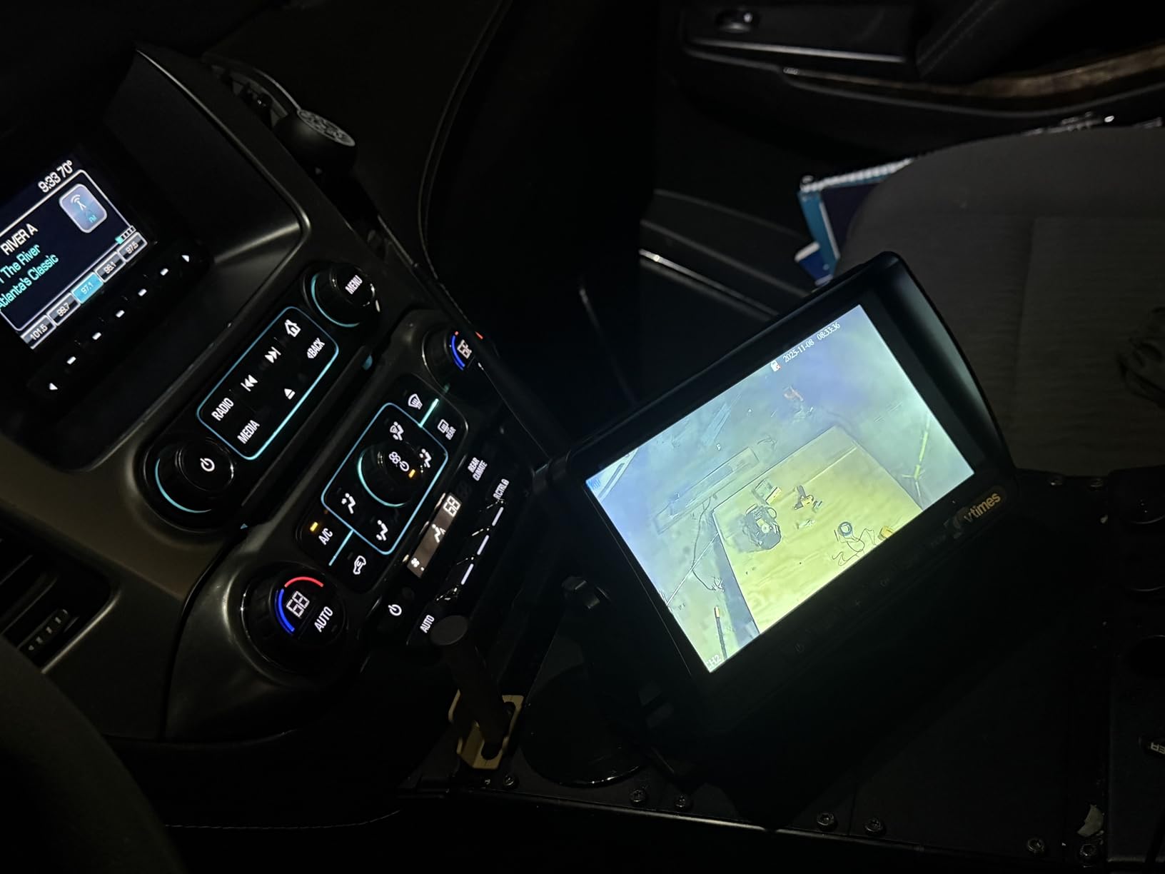 Wireless backup camera monitor and rear camera detail