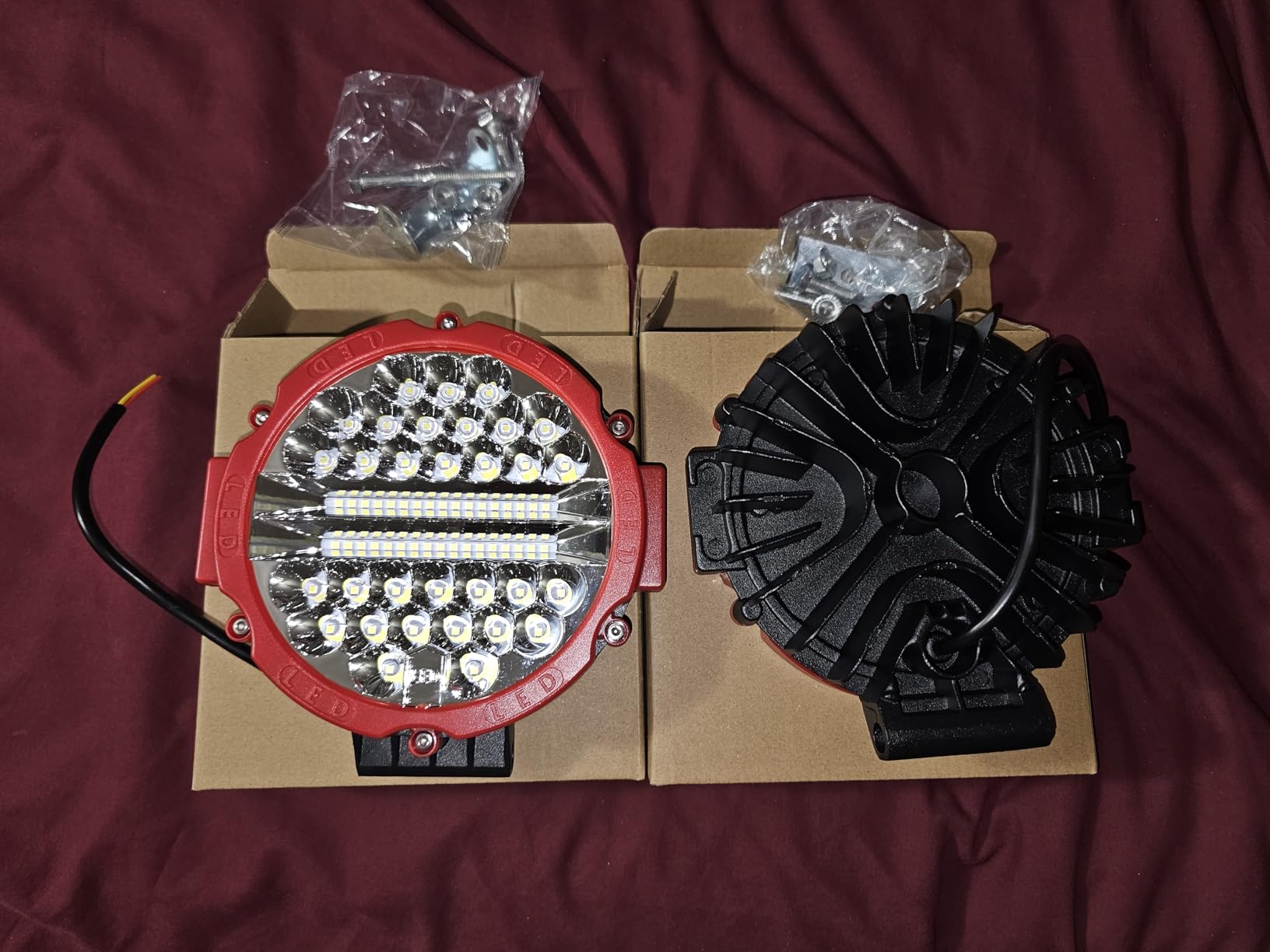 Round LED light pod installation reference image